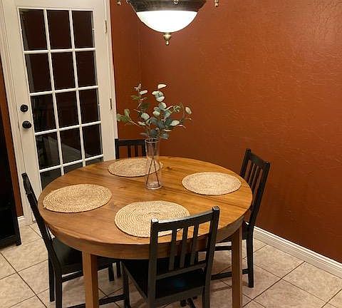 4th image of 376 Cottonwood Ct #2