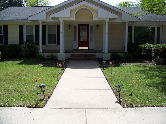 4th image of 6829 Towbridge Rd