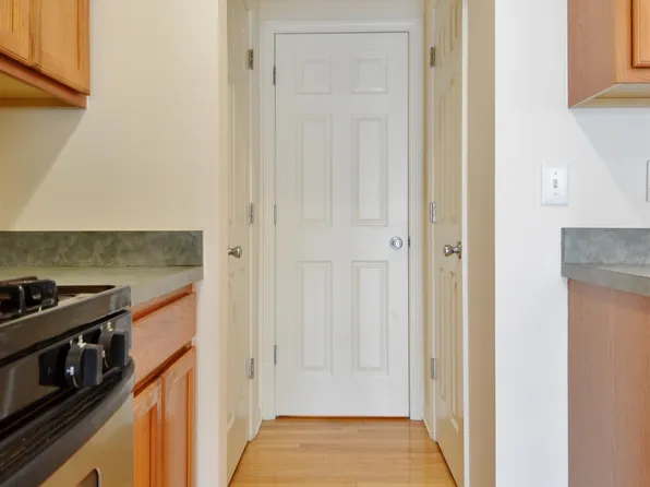 19 Marina Drive image 15 of 50