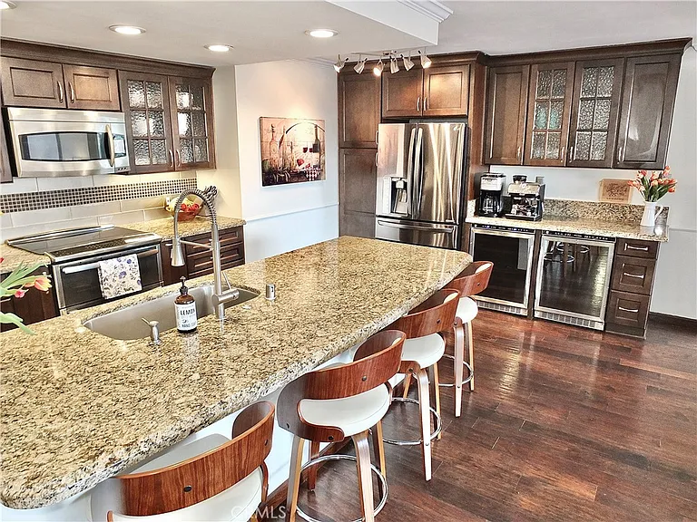 2601 E Ocean Blvd #309 — Photo 24
