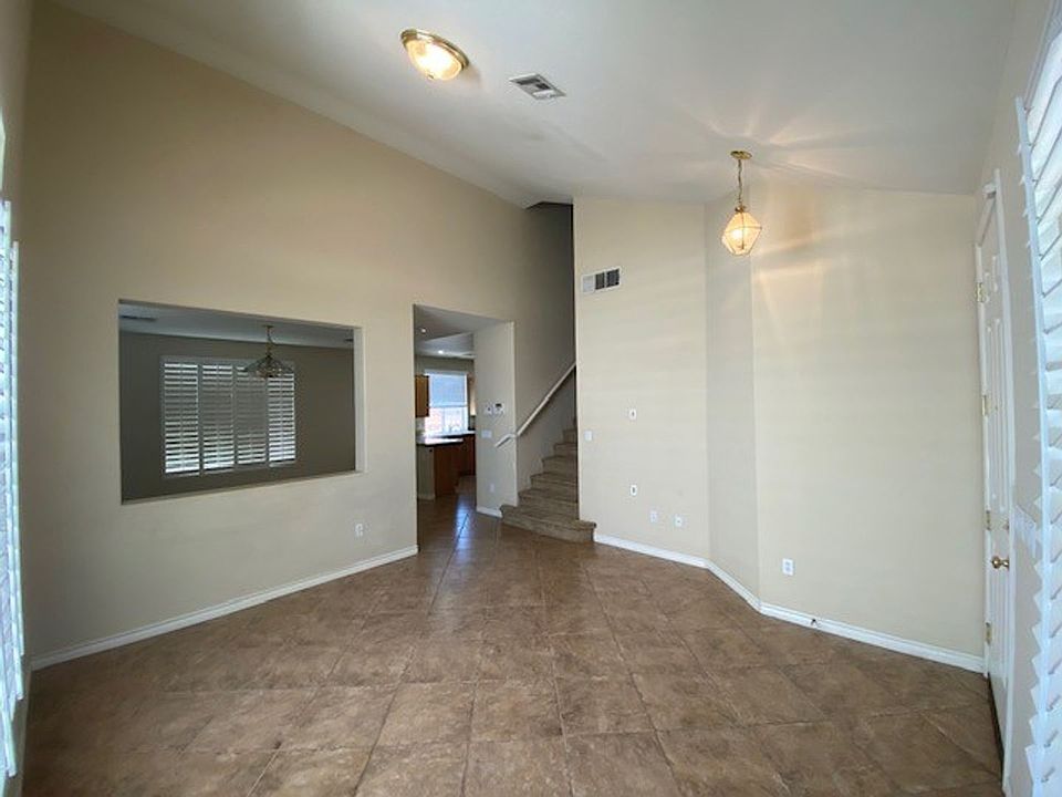 8344 Eagle Port St, Las Vegas, NV 89139 | Zillow