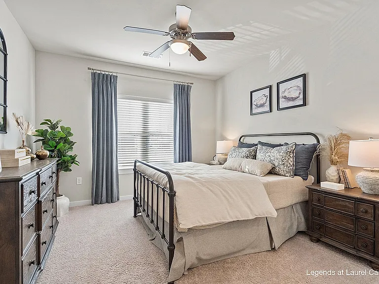 Legends at Laurel Canyon Model Bedroom