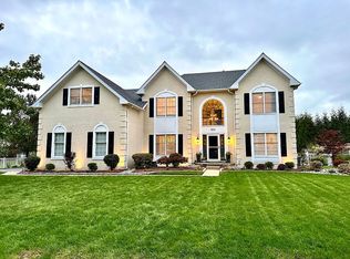 5010 Mead Dr, Doylestown, PA 18902