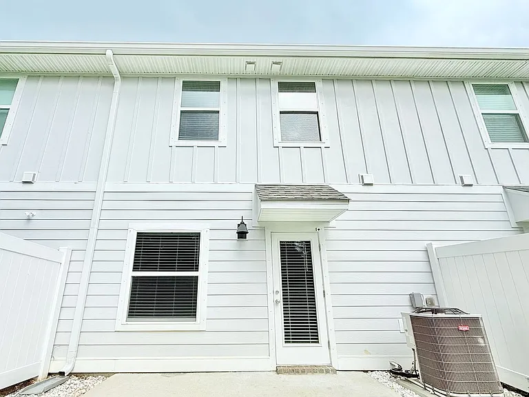 9620 Nature Creek Blvd — Photo 13