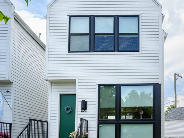 4423 W Waveland Ave, Chicago, IL 60641