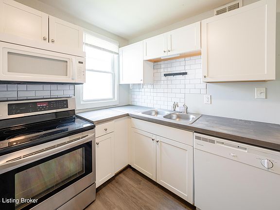 4th image of 3407 W Jefferson St