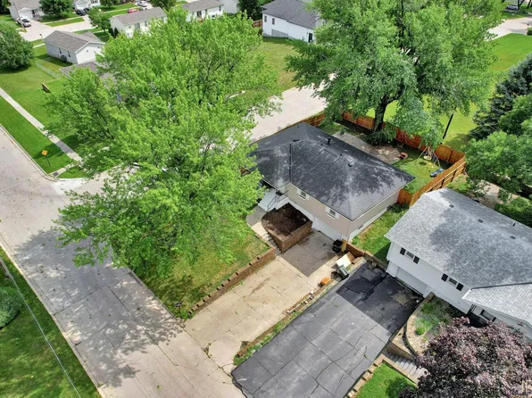 818 N 18th St, Nebraska City, NE 68410