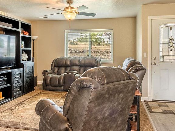 2nd image of 472-795 Josie Way