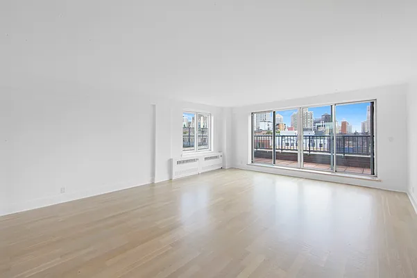 Rented by Stonehenge NYC LLC | media 1