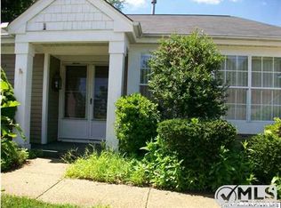 977A Thornbury Ln, Manchester, NJ