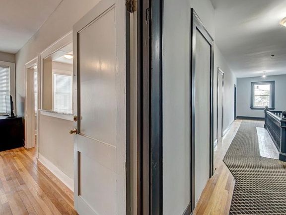 3rd image of 1115 Ponce De Leon Ave NE APT 9