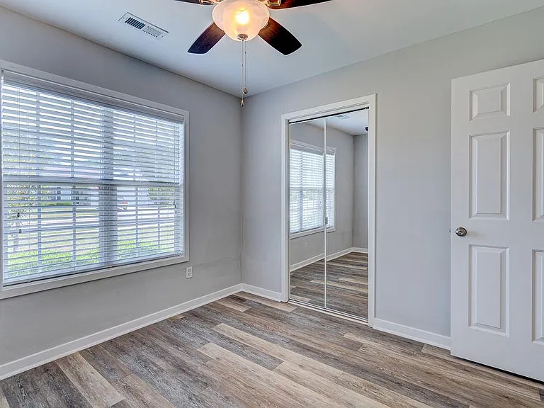 305 Hixon Pl — Photo 26