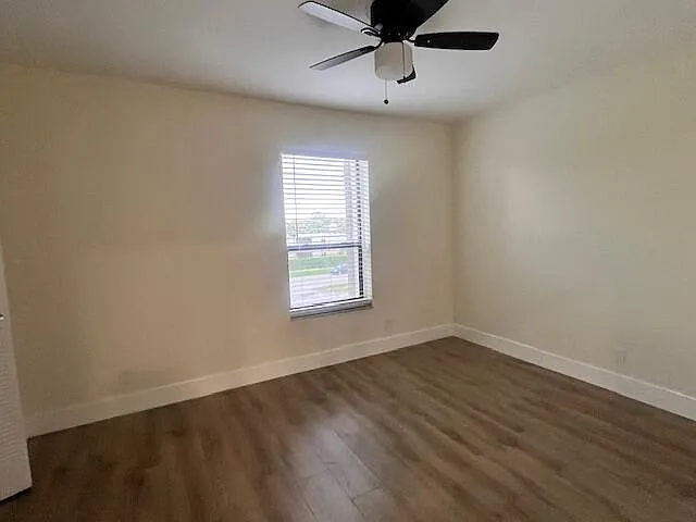 1720 NW 4th Ave — Photo 11