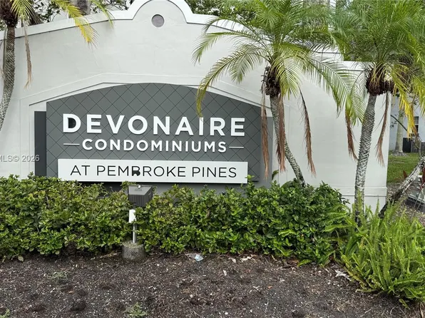 11133 SW 8th St APT 102, Hollywood, FL 33025