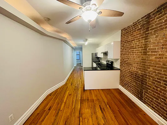 Rented by Aventana | media 6