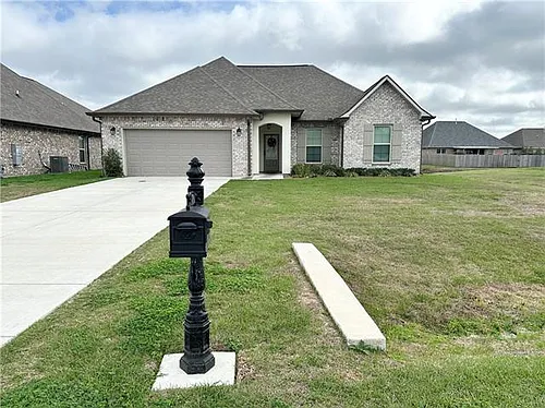 204 Cypress Bnd Photo 1