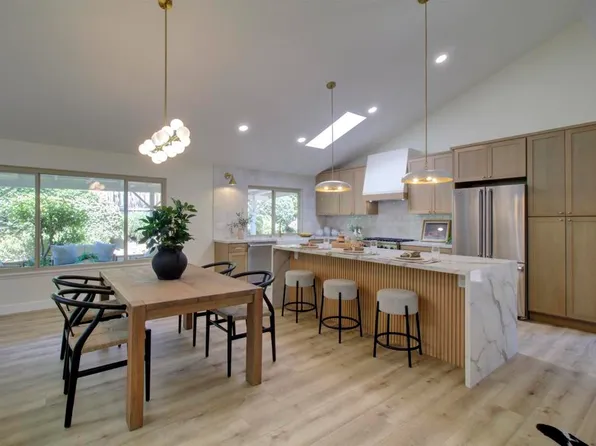 17523 Plaza Marlena, San Diego, CA 92128