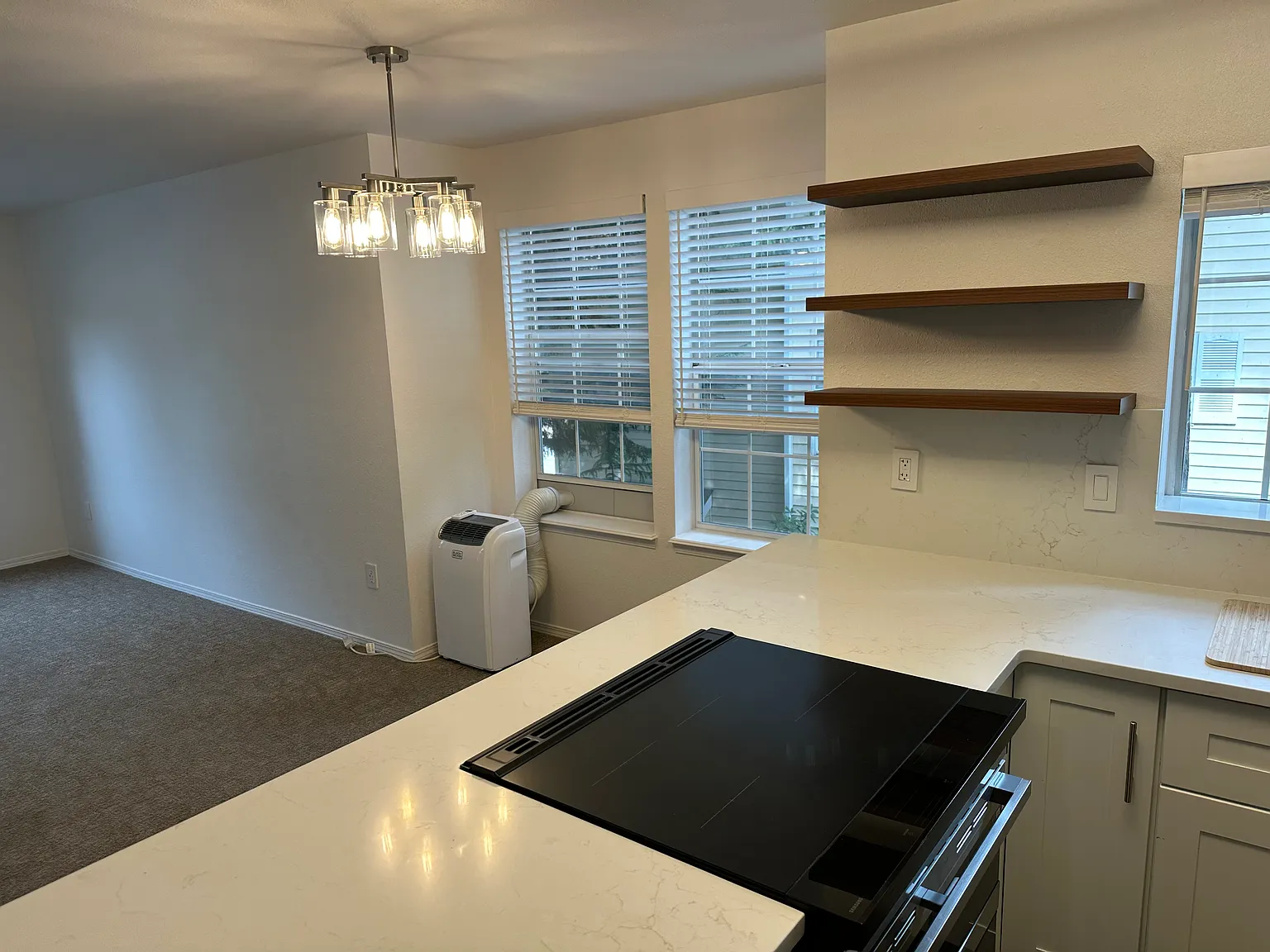 2 bed, 885 sqft, $2,950 — Photo 1