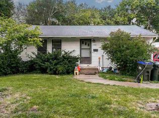 929 Hudson Ave, Iowa City, IA 52246
