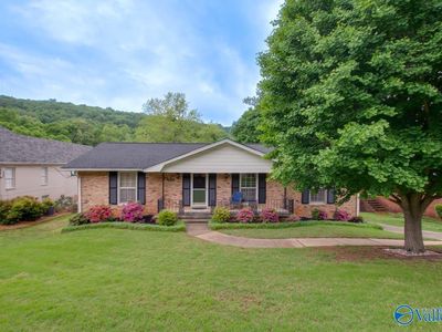 2116 Shades Crest Rd SE, Huntsville, AL, 35801