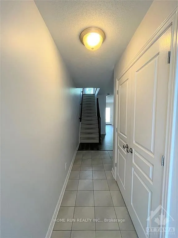 3 bed, $2,500 — Photo 3