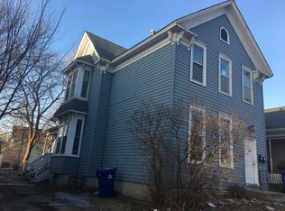 691 Conway St #1, Saint Paul, MN 55106