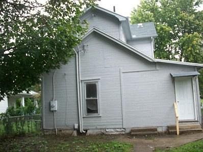 2nd image of 10 W Pease Ave