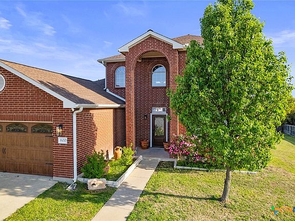 2nd image of 600 Cattail Cir