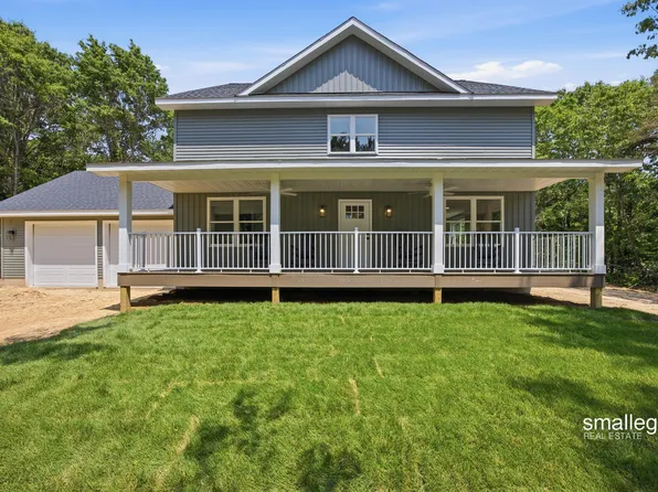 12905 Bowen Lake Dr, Gowen, MI 49326