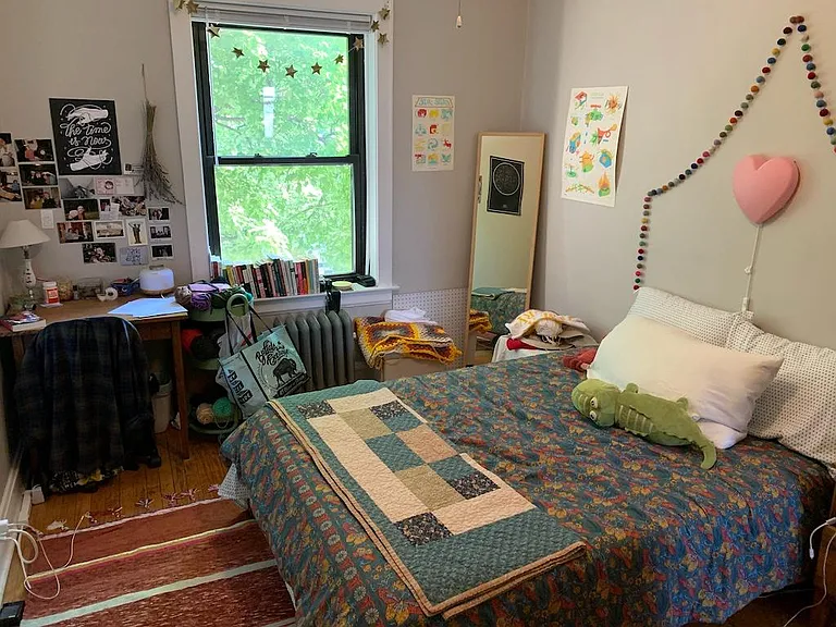 1536 W Roscoe St #2 — Photo 7