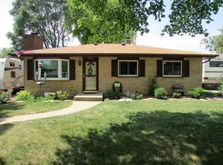 3224 S Kennedy Dr, Sturtevant, WI 53177