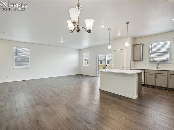 7th image of this home