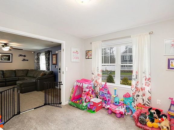 5th image of 18 Corn Mill Way