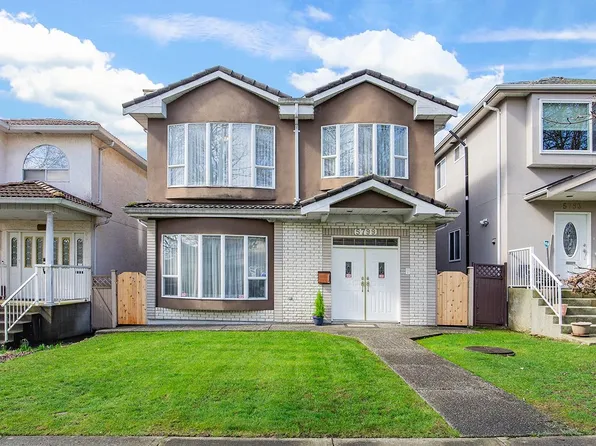 5799 Saint Margarets St, Vancouver, BC V5R 3H6