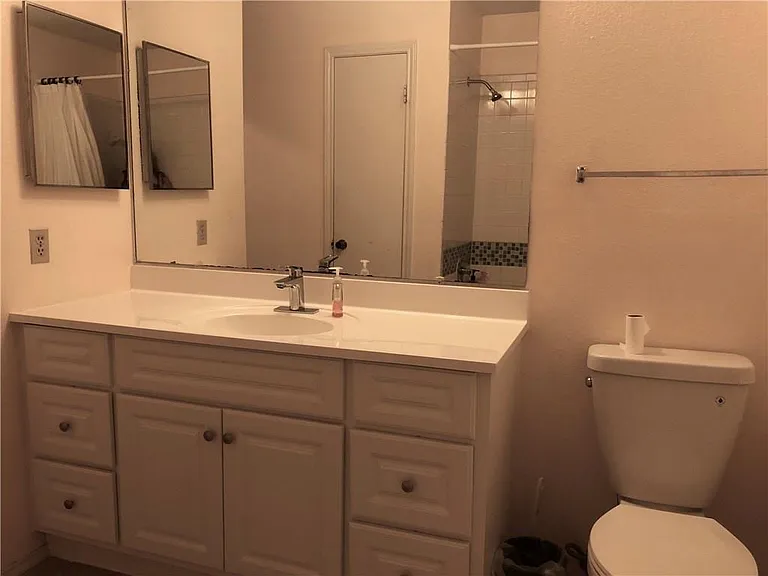 4300 Duval Rd #D — Photo 12