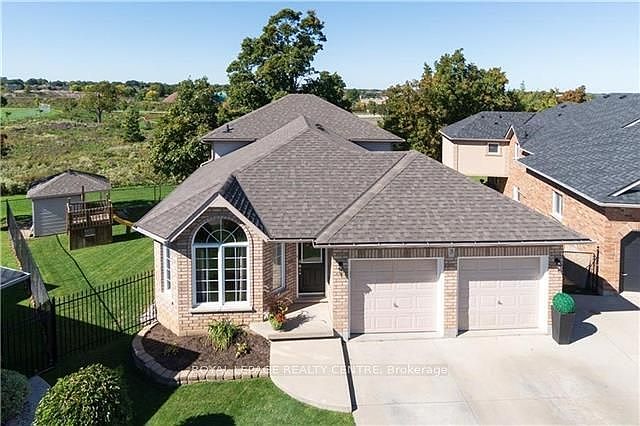 1st image of 3 Vineberg Dr