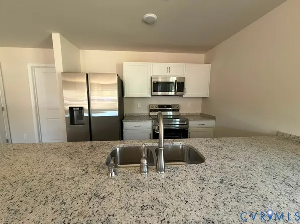 5249 Encore Autumn Walk, Richmond, VA 23227