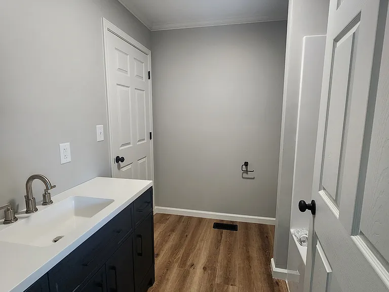 4680 S Grundy Quarles Hwy — Photo 11