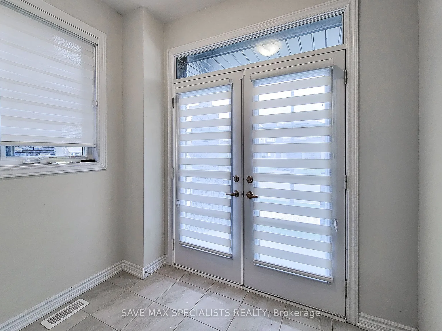 4 bed, $2,975 — Photo 3