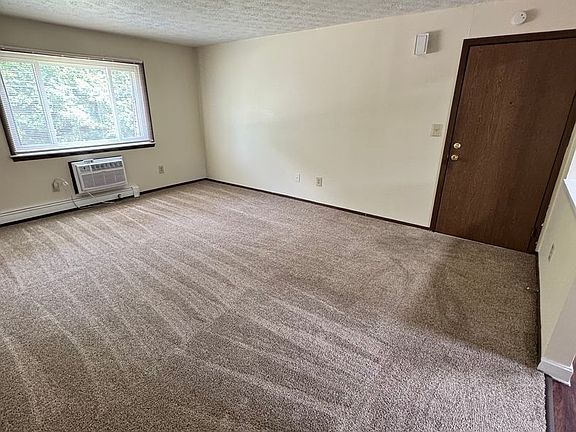 3rd image of 8168 Stadler Ave APT 3