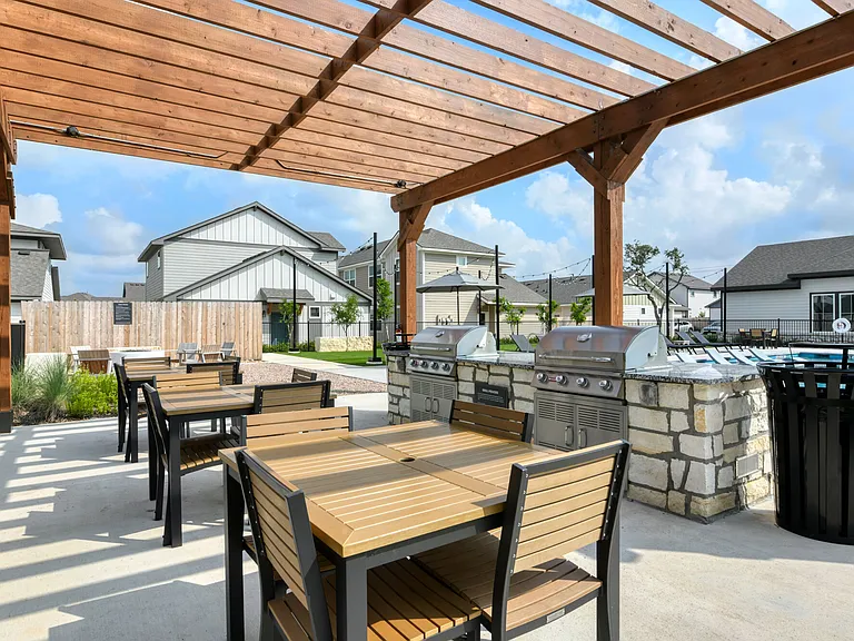 Ascend on Potranco apartments community photo