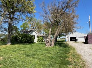 14605 S Dillie Rd, Gardner, KS 66030