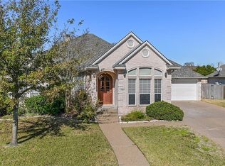 803 Pine Valley Dr, College Station, TX 77845