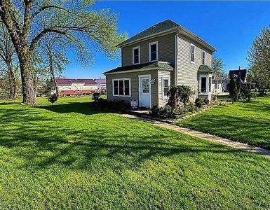 110 W Mill St, Winthrop, MN, 55396