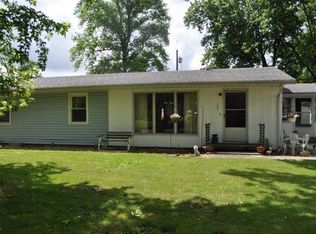 109 E Washington St, Brook, IN 47922