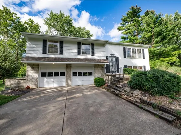 10102 W 89th Ter, Overland Park, KS 66212