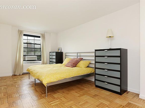 2nd image of 345 Clinton Ave APT 6E