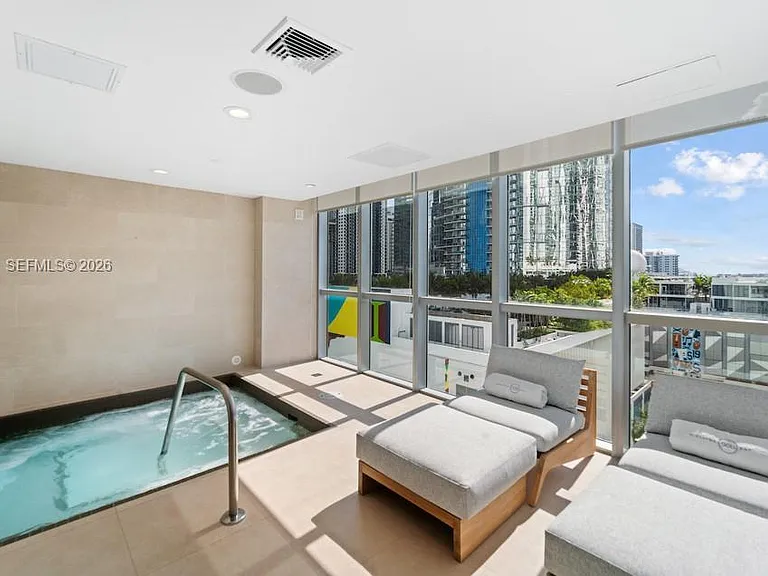 900 Biscayne Blvd #2312 — Photo 40