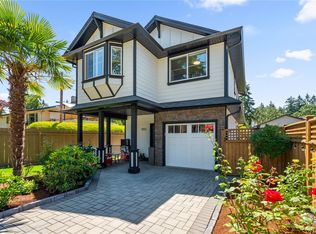 1183 Marchant Rd, Central Saanich, BC V8M 1G7