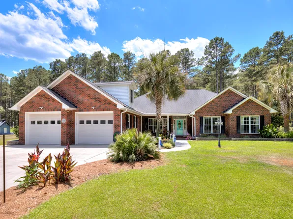 257 Plantation Dr, Manning, SC 29102